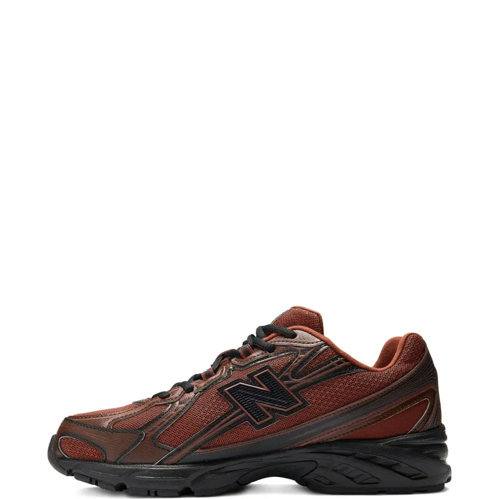 Кроссовки 740 с логотипом Кроссовки 740 с логотипом