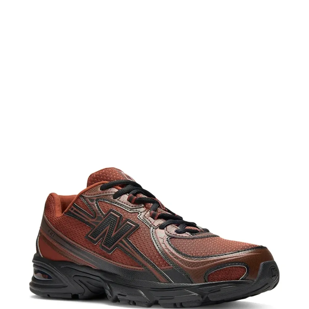 Кроссовки 740 с логотипом Кроссовки 740 с логотипом