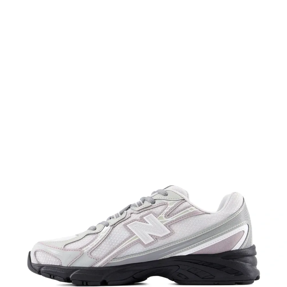 Кроссовки 740 с логотипом Кроссовки 740 с логотипом