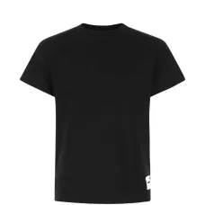 Черная футболка