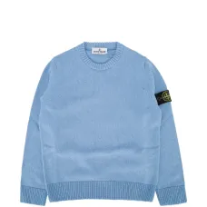 Свитер с круглым вырезом