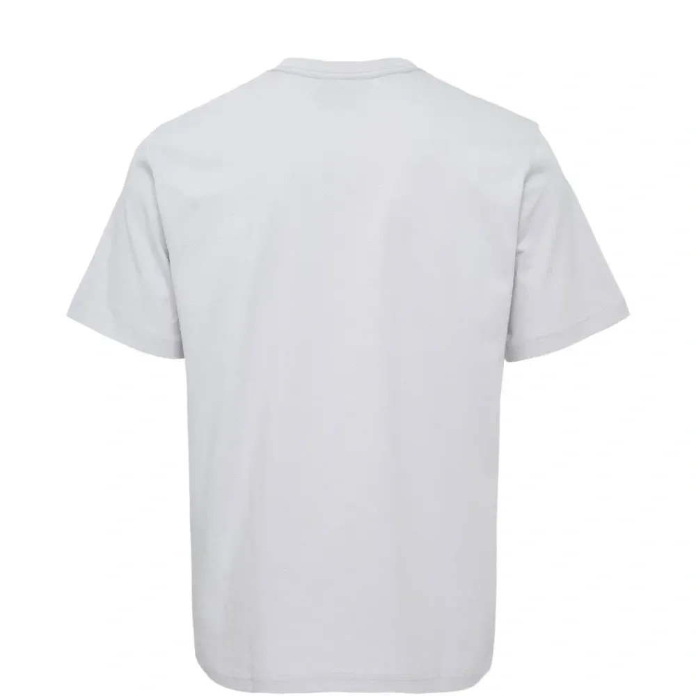 Футболка с принтом насекомых