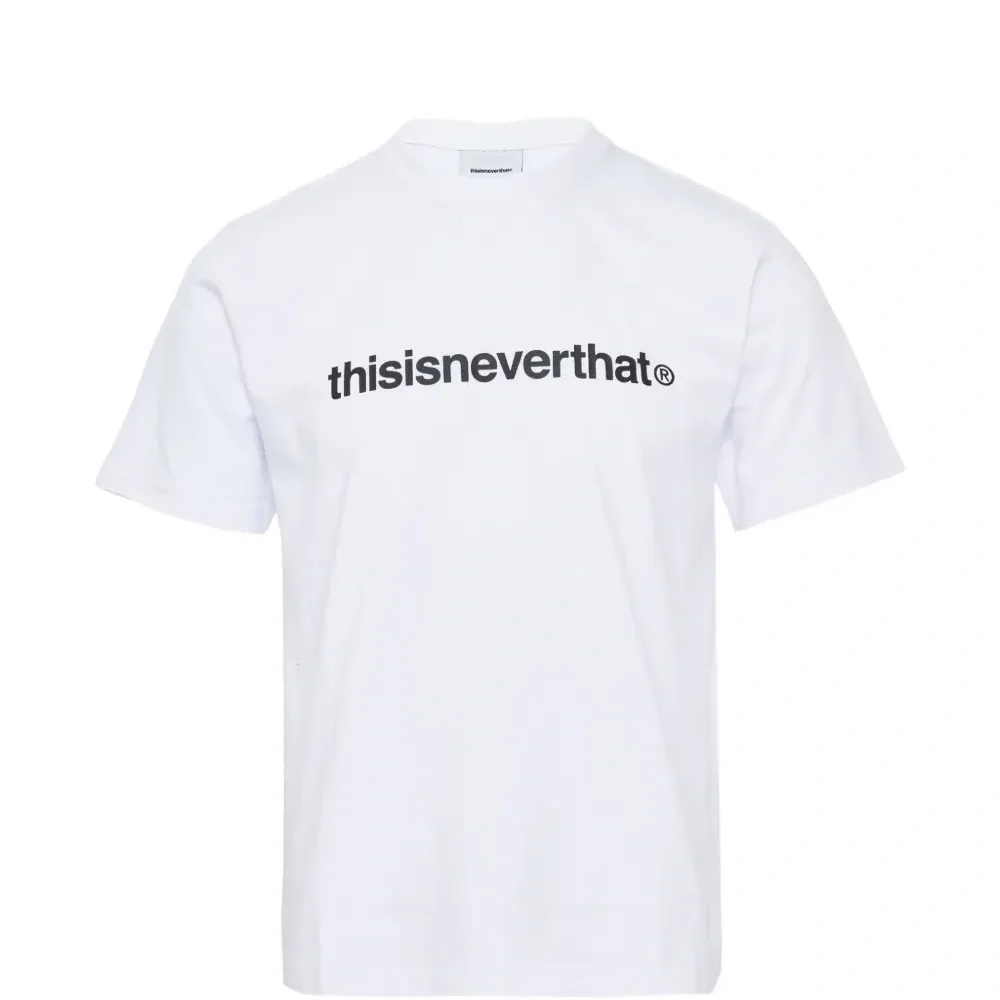 Футболка с логотипом