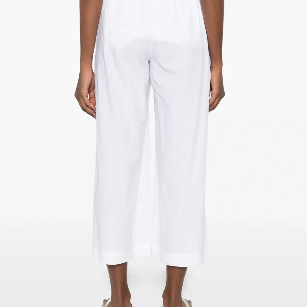 Брюки с эластичным поясом Брюки с эластичным поясом