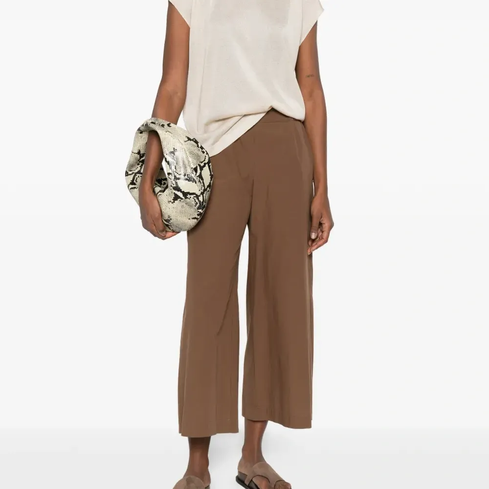 Брюки с эластичным поясом