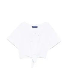 Футболка с вырезами