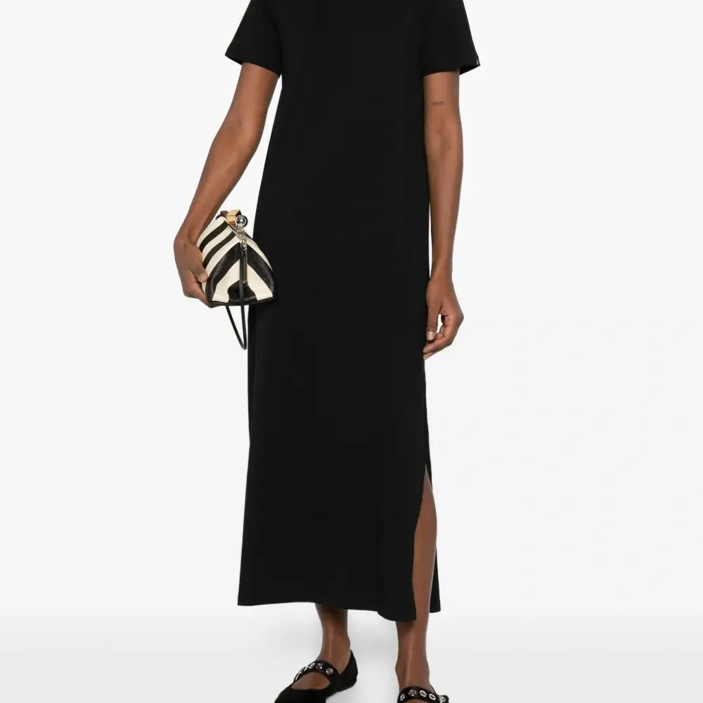 Платье Beba с круглым вырезом Платье Beba с круглым вырезом