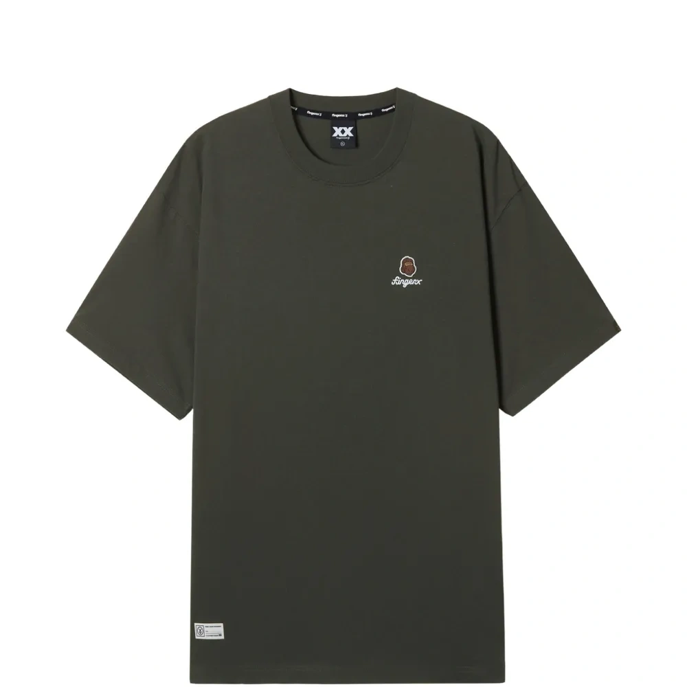 Футболка с нашивкой-логотипом