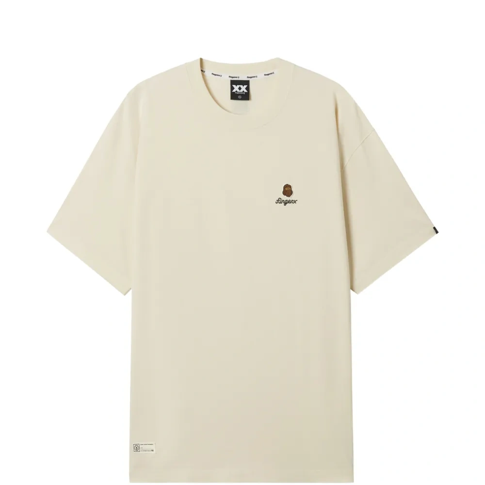 Футболка с вышитым логотипом