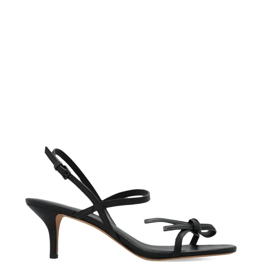 Босоножки с ремешком и бантом