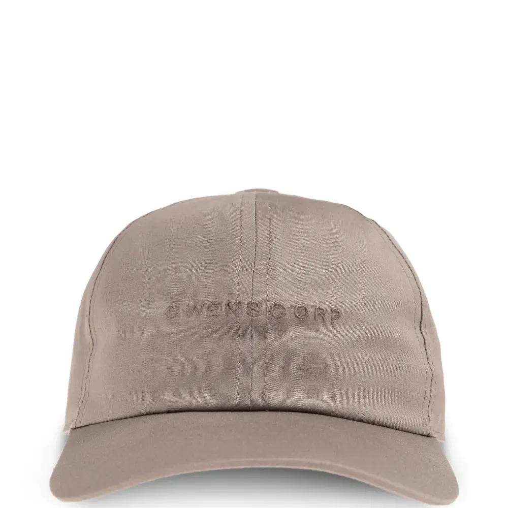 Бейсболка с вышивкой