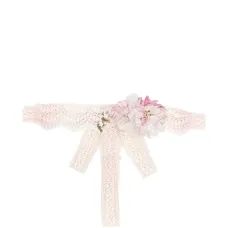 Пояс из кружев с цветочным узором