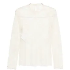 Блузка с кружевными цветами