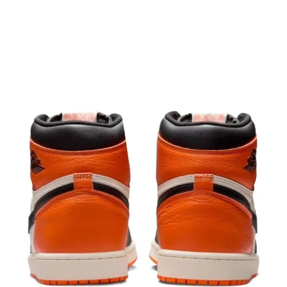 Кроссовки Air Jordan 1 Retro High OG