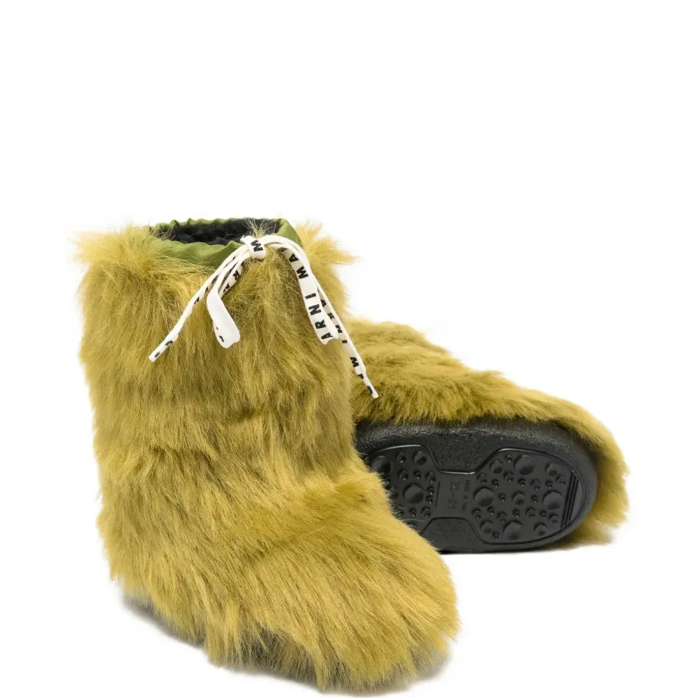 Ботинки на шнуровке Ботинки на шнуровке