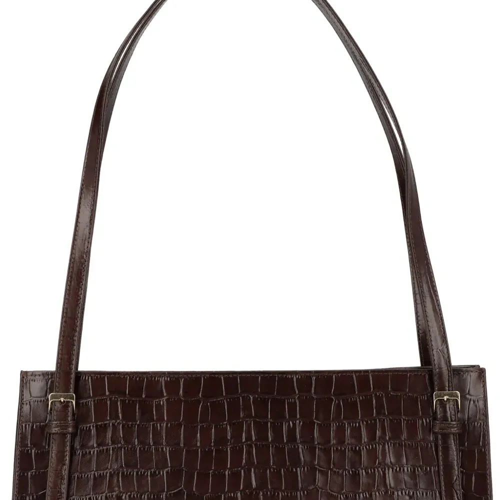 Сумка с жесткой конструкцией и плечевым ремнем