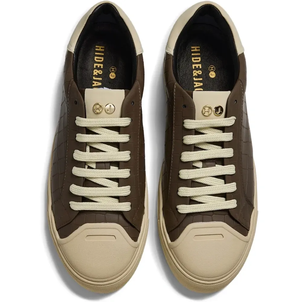 Кеды Essence на низкой подошве