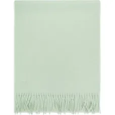 Шарф с вышитым монограммным узором и бахромой