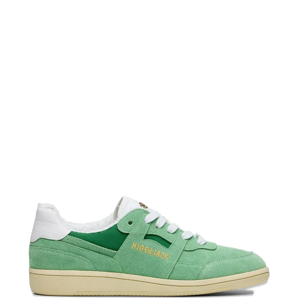 Кроссовки с лохматыми замшевыми вставками