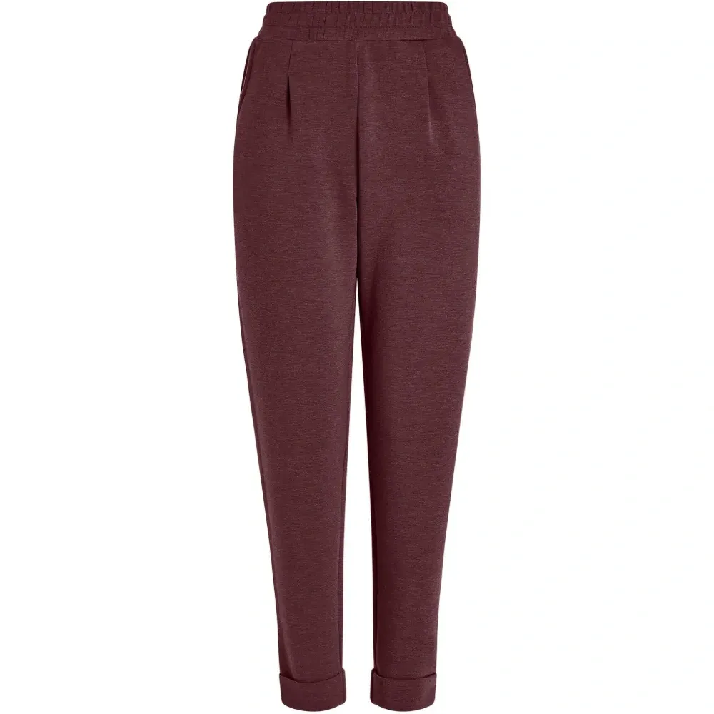 Спортивные брюки