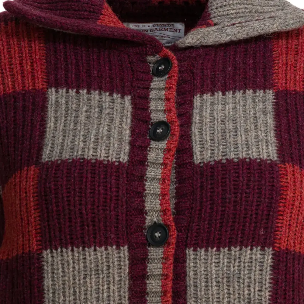 Кардиган в клетку с отложным воротником