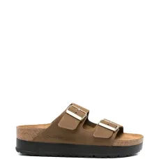 Босоножки Arizona с пряжками