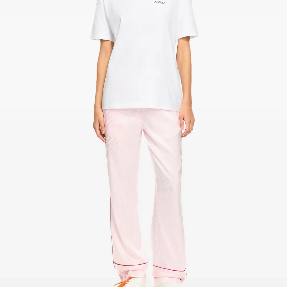 Футболка Arrow Glowing Flower