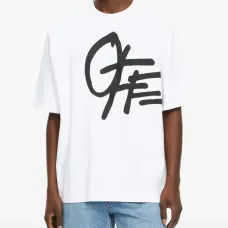 Футболка с принтом-логотипом в стиле "спрей"