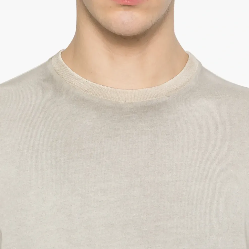 Футболка с круглым вырезом