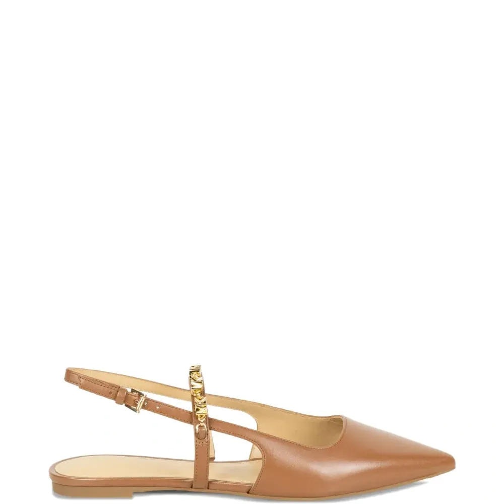 Балетки с заострённым носком и цепочным декором Балетки с заострённым носком и цепочным декором