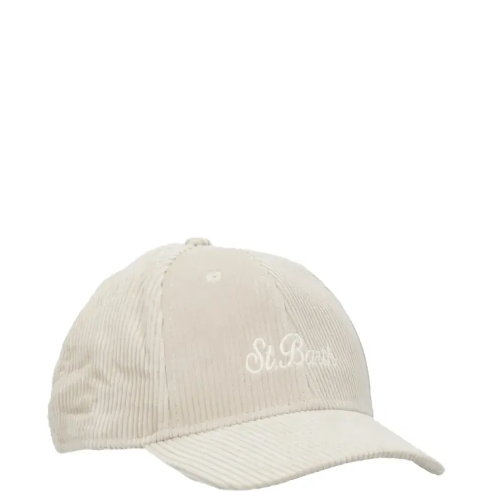 Бейсболка из вельвета