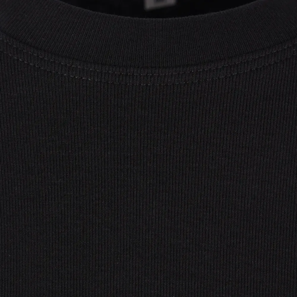 Топ с короткими рукавами