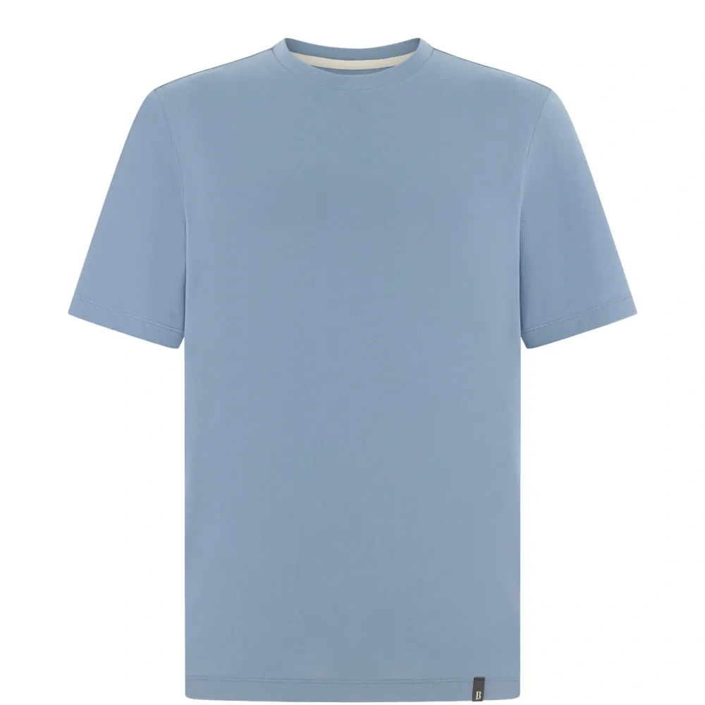 Футболка с аппликацией