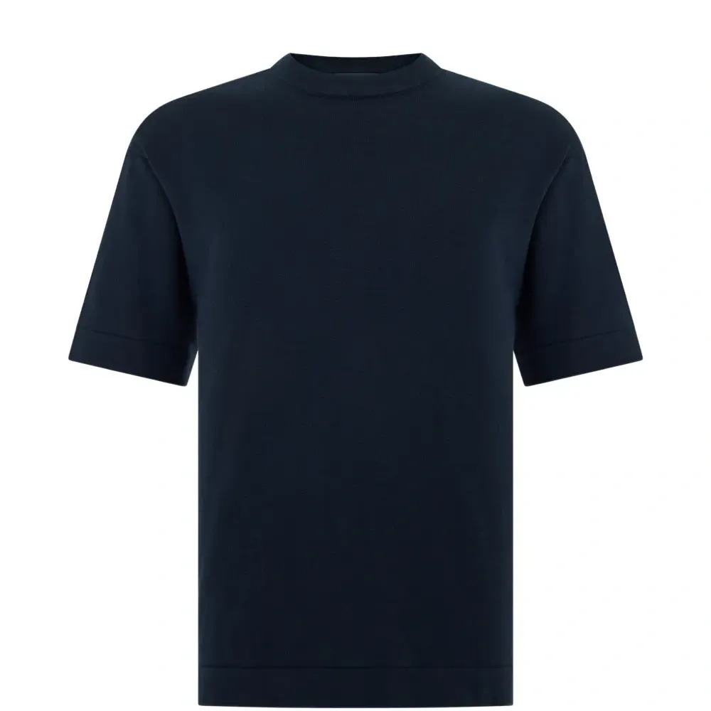 Футболка с круглым вырезом