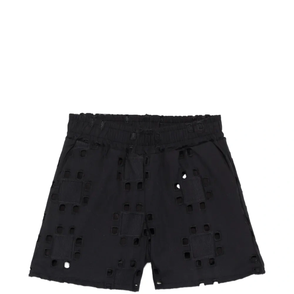 Перфорированные шорты