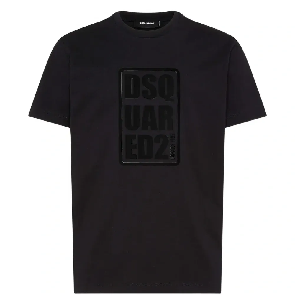 Футболка с тиснением и круглым вырезом