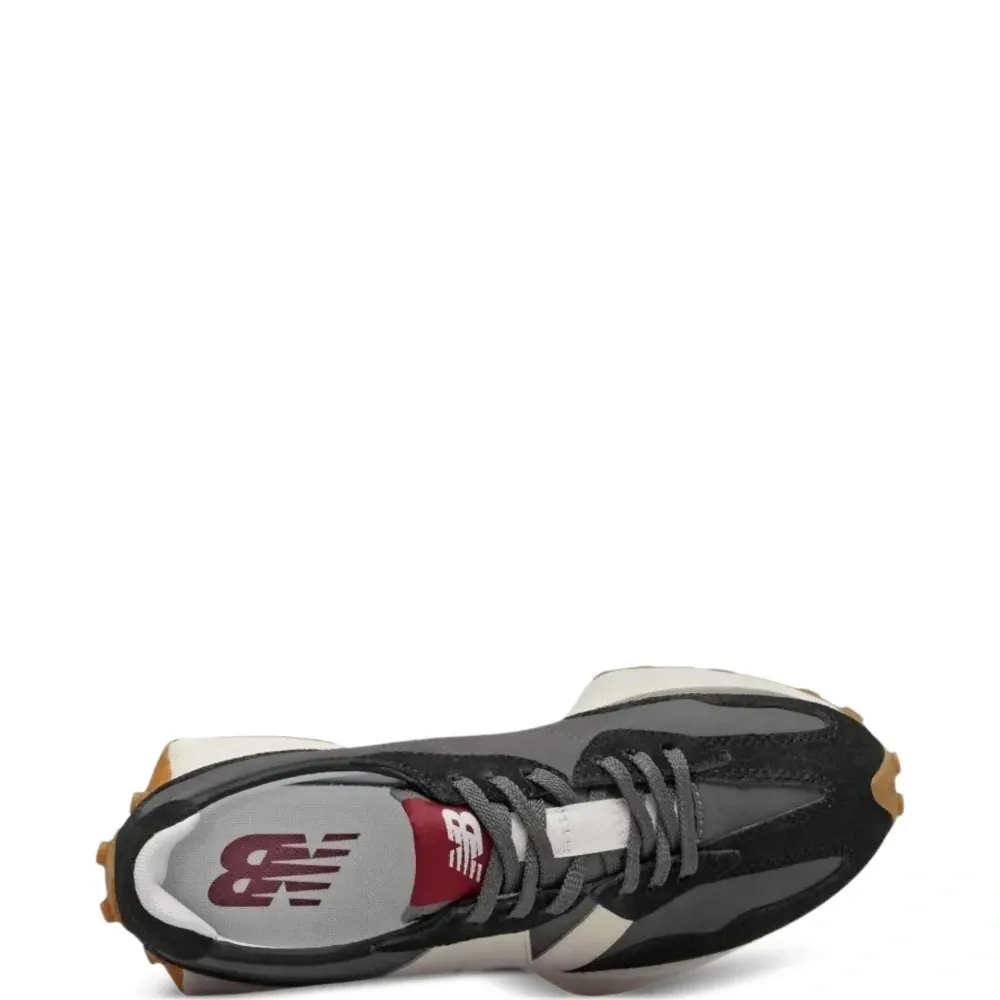 Кроссовки 327