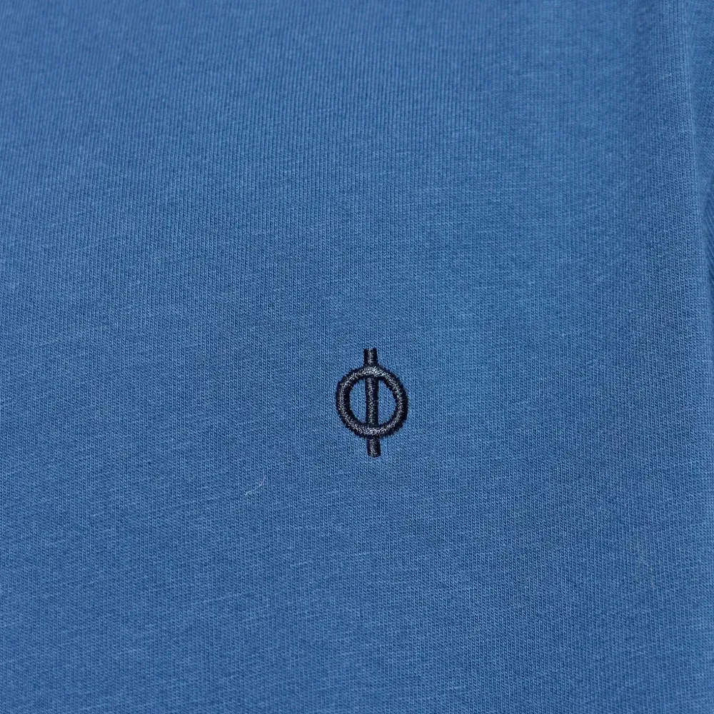 Вышитая футболка Saotto