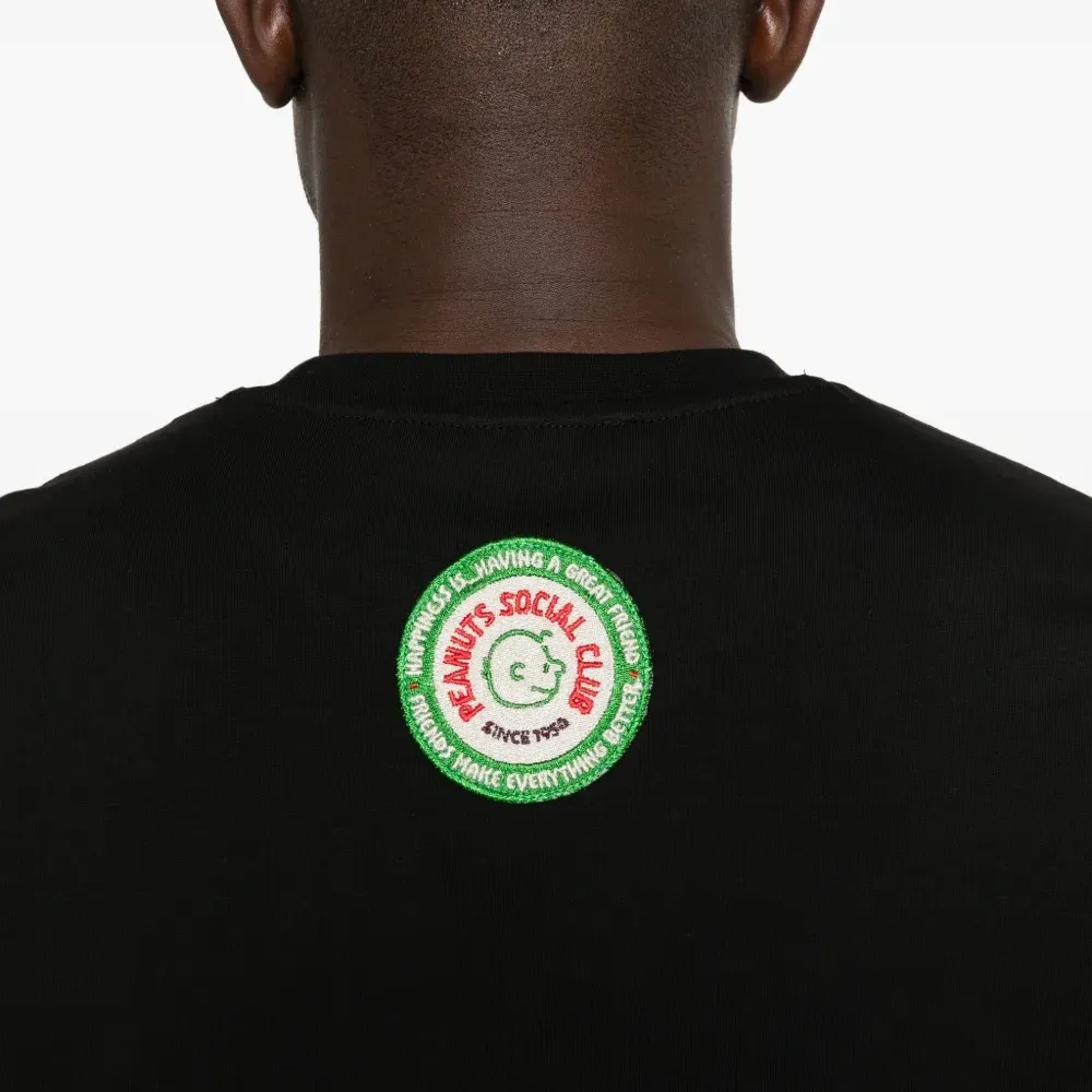 Футболка с вышивкой Peanuts