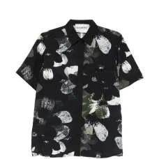 Рубашка с цветочным принтом и накладным карманом Рубашка с цветочным принтом и накладным карманом