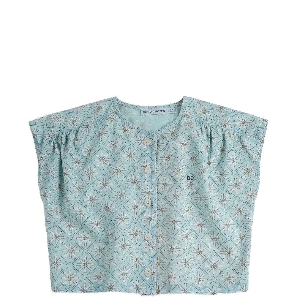 Топ на пуговицах