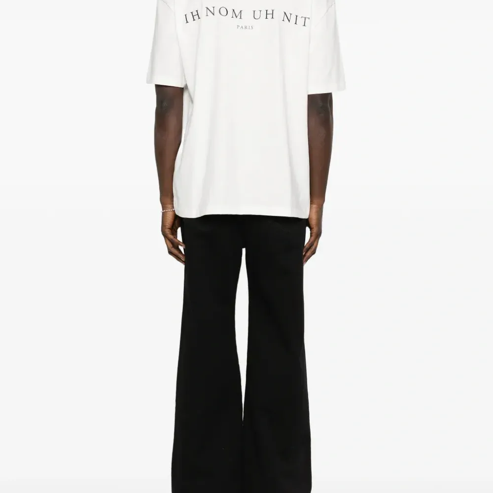 Футболка с принтом маски