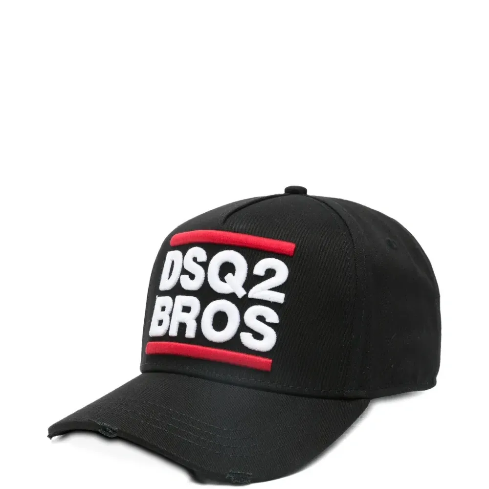 Бейсболка с логотипом