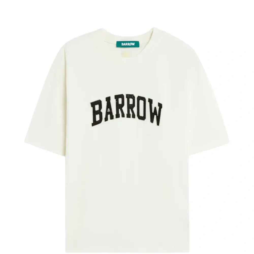 Футболка с логотипом