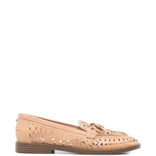 Лоферы с вырезами