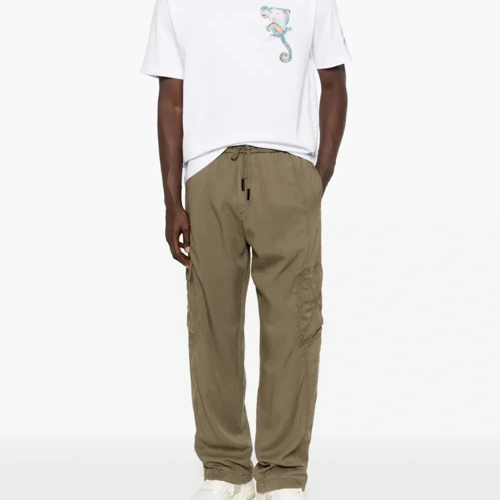 Футболка с вышивкой "обезьяна"