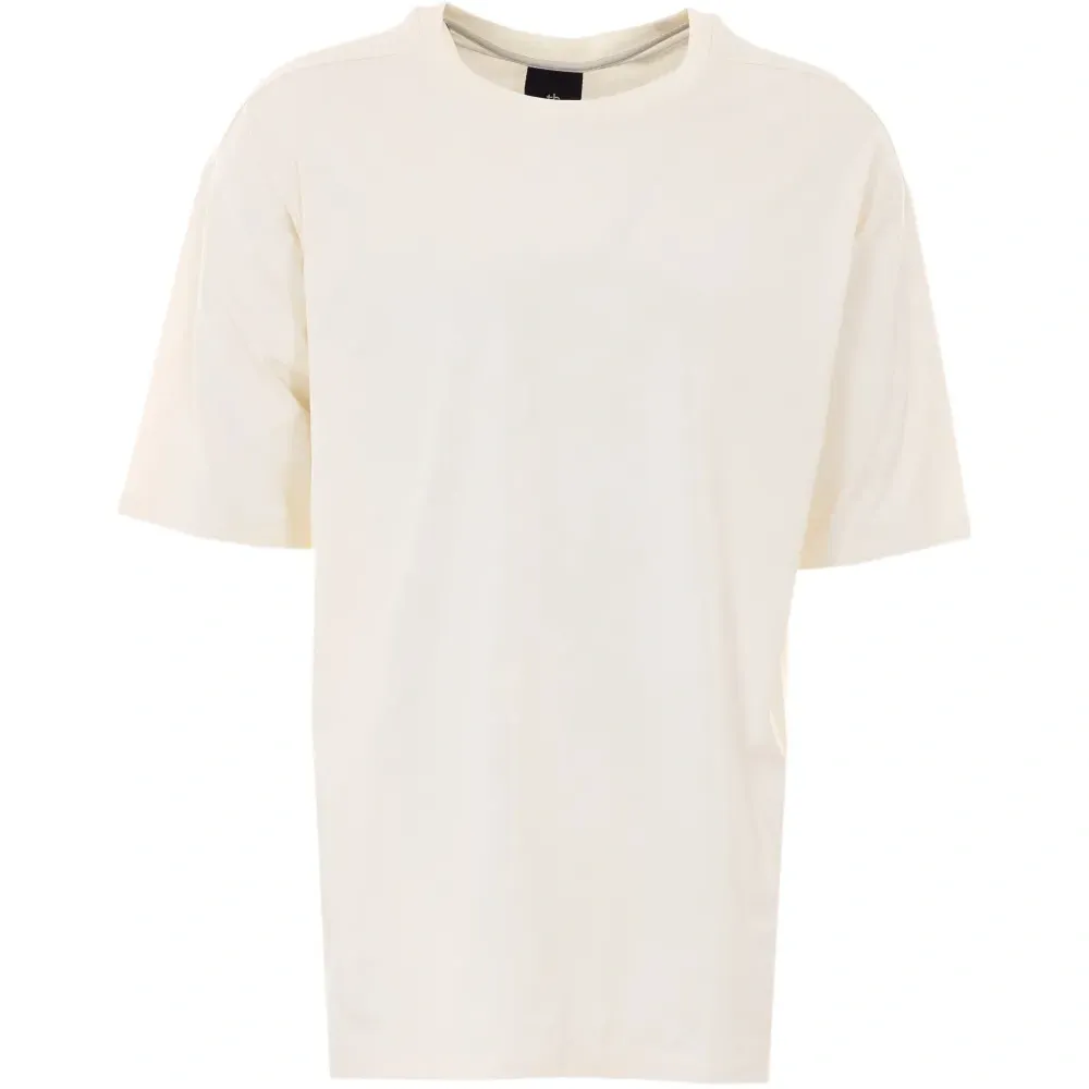 Футболка с круглым вырезом