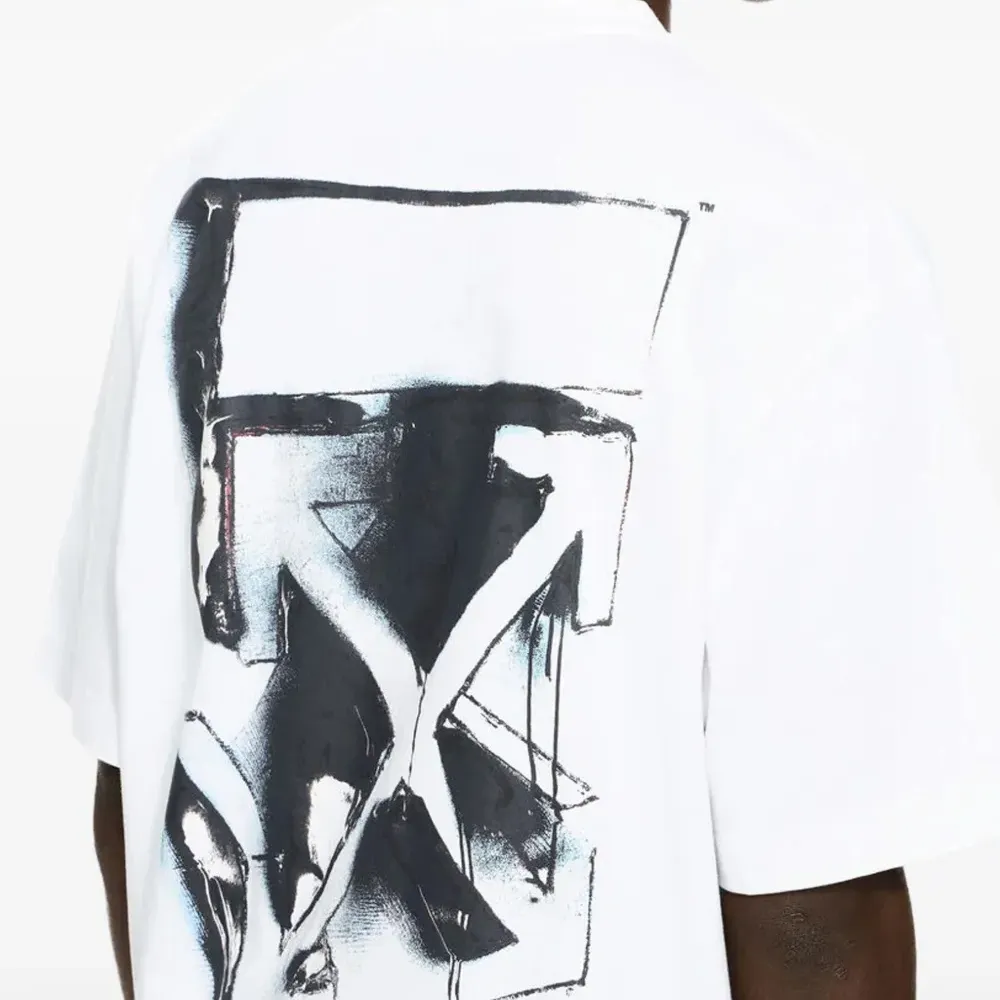 Футболка для скейтбординга с 3D принтом-стрелой