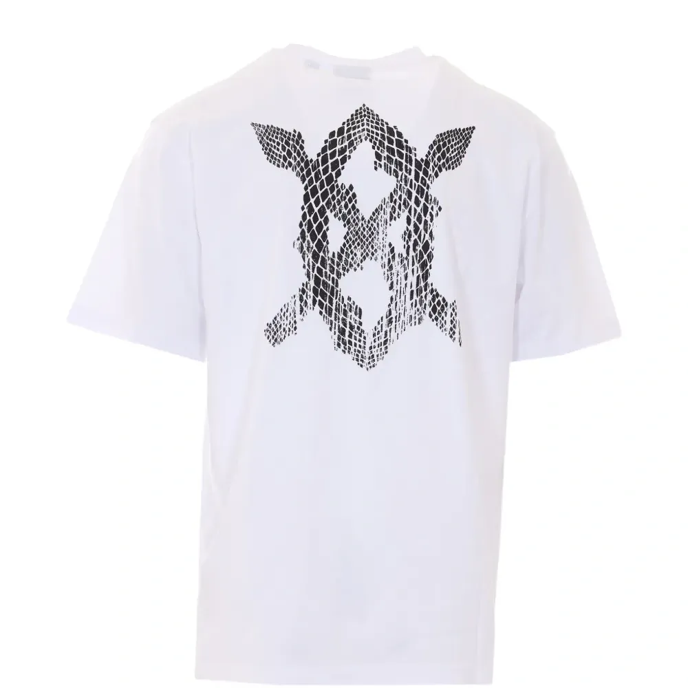 Футболка с принтом в виде щита