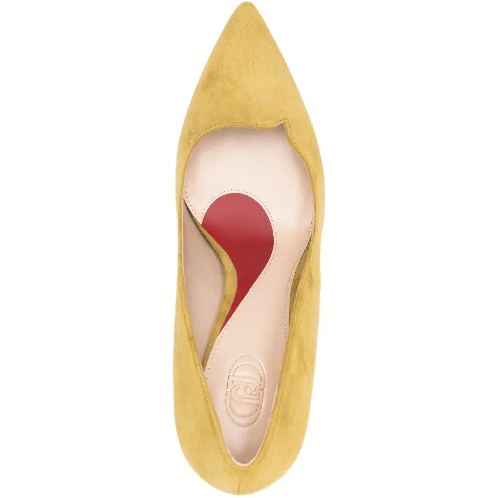 Кожаные туфли-лодочки с заострённым носком